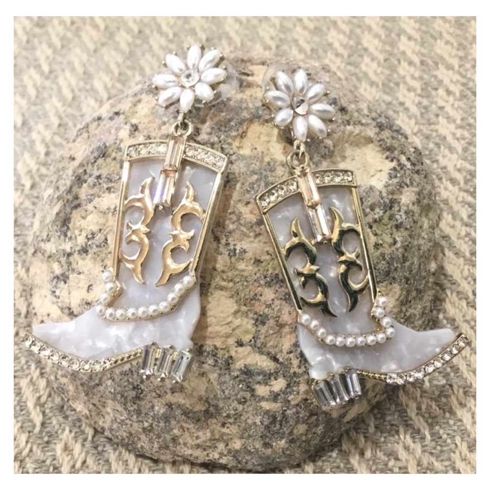 Adorable Cowboy Boot Studded Earrings